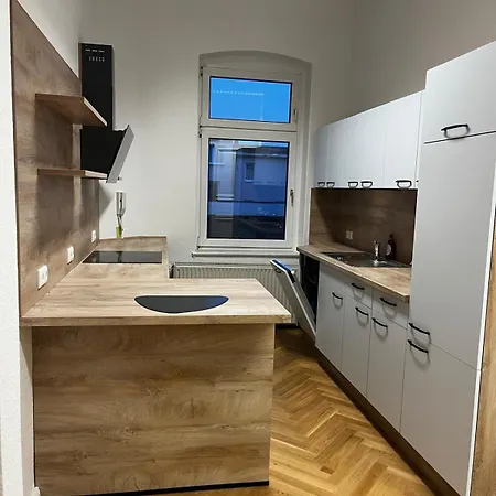 Appartement Five O - Suite- Watzlawick - 2 Schlafzimmer *